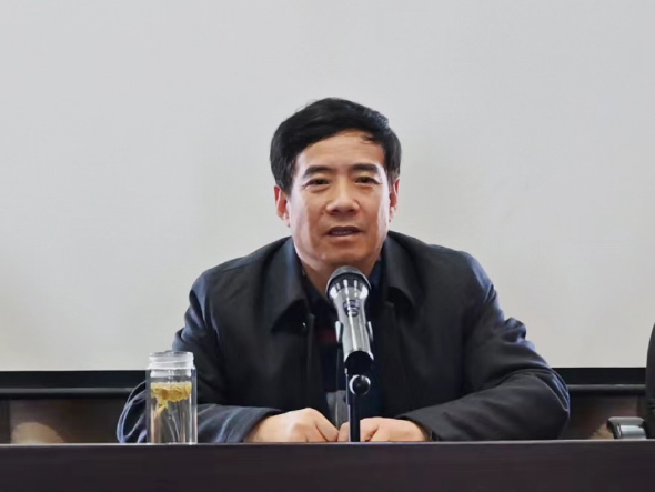 公司召开干部大会